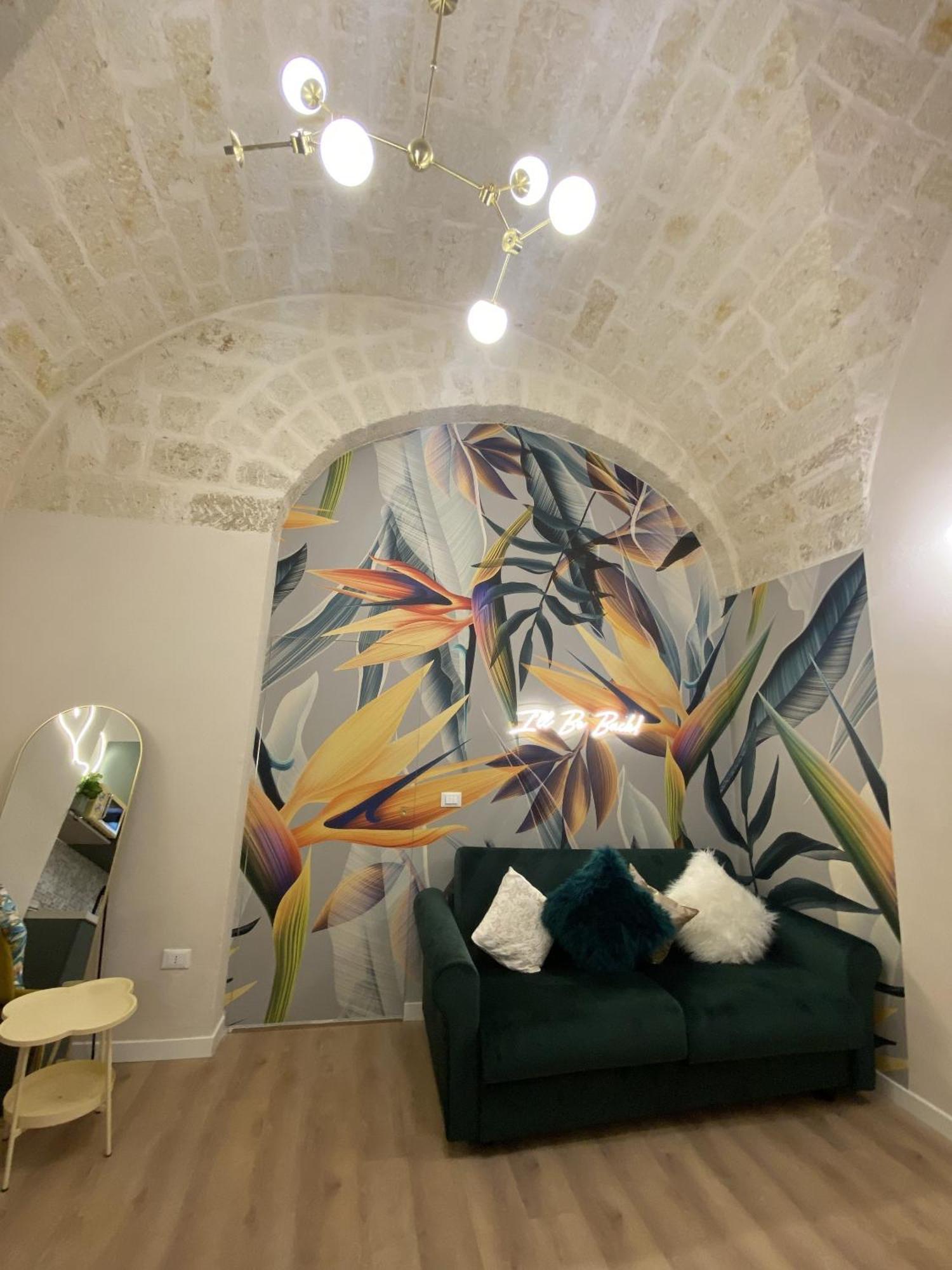 Quiet And Stylish - Bari City Center, Minutes To Station エクステリア 写真